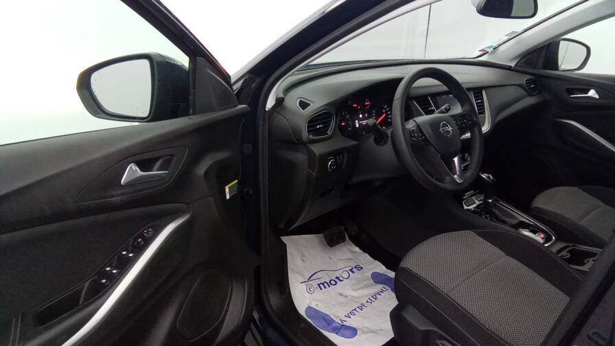 Mandataire Automobile occasion, recherche de Opel Grandland-x-turbo-130-bva8-innovation - E-Motors