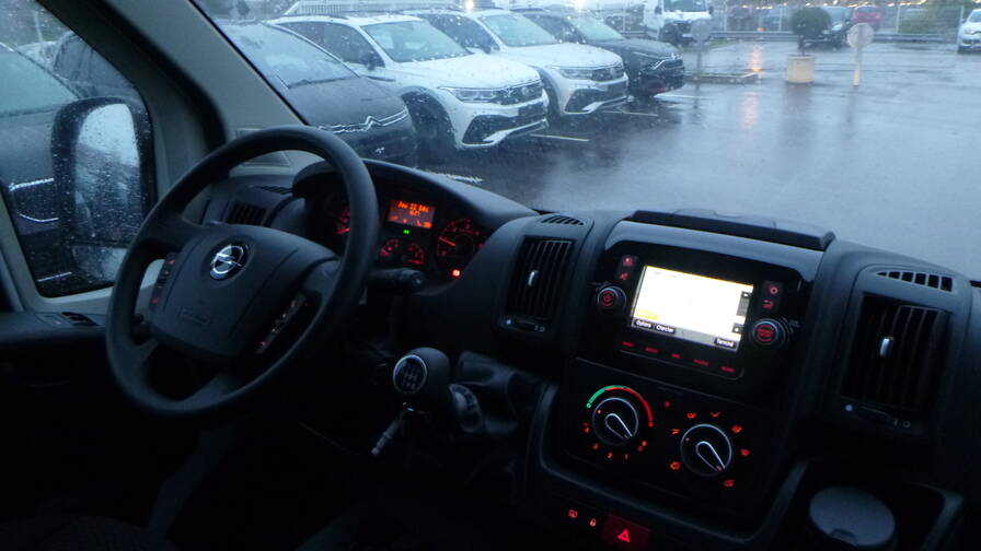 Mandataire Automobile utilitaire, recherche de Opel Movano-fourgon-pack-business-connect-3-5t-l2h2-140-bluehdi-ss - E-Motors