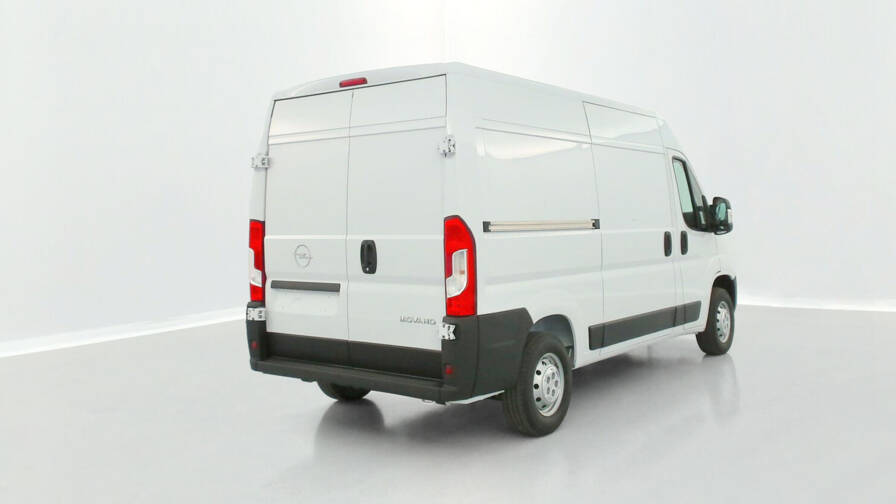 Mandataire Automobile neuf, recherche de Opel Movano-l2h2-35-2-2-bluehdi-140ch-essentia - E-Motors