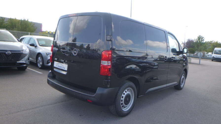 Mandataire Automobile neuf, recherche de Opel Vivaro-vivaro-m-2-0-bluehdi-145ch - E-Motors