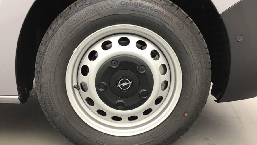 Mandataire Automobile neuf, recherche de Opel Vivaro-fourgon-l3-van-2-0-turbo-d-145 - E-Motors