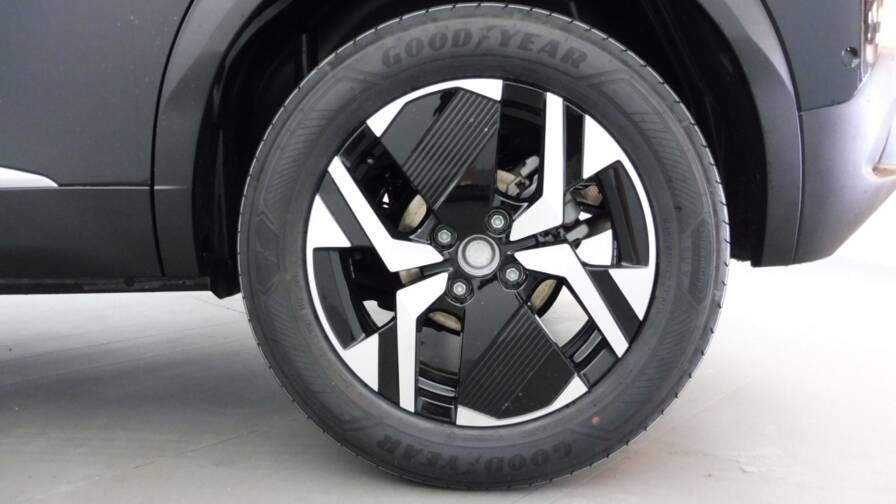 Mandataire Automobile neuf, recherche de Peugeot 2008-1-2-hybrid-145ch-gt-e-dcs6 - E-Motors