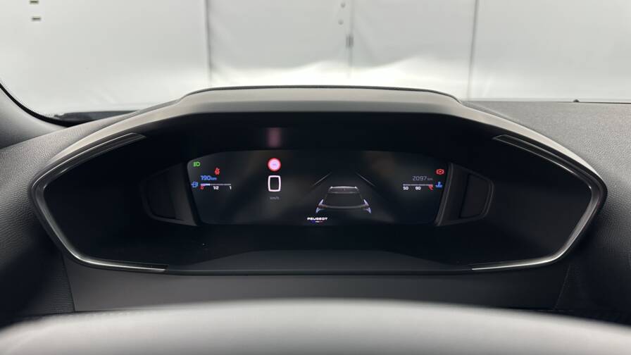 Mandataire Automobile occasion, recherche de Peugeot 2008-1-2-puretech-100ch-allure - E-Motors
