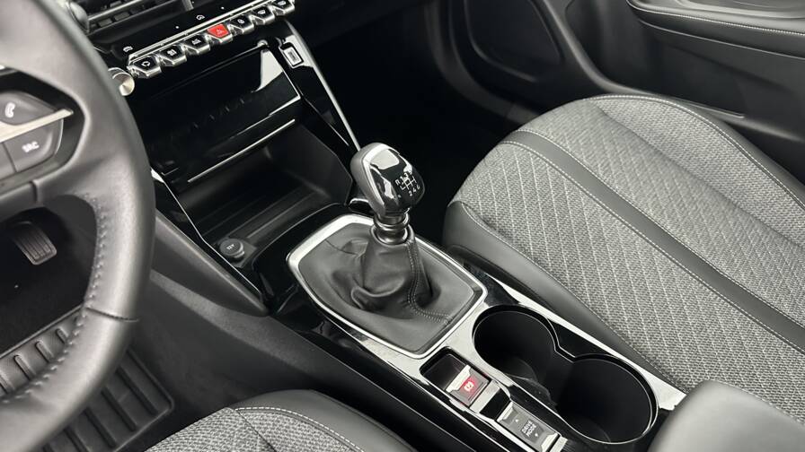 Mandataire Automobile occasion, recherche de Peugeot 2008-1-2-puretech-100ch-allure - E-Motors