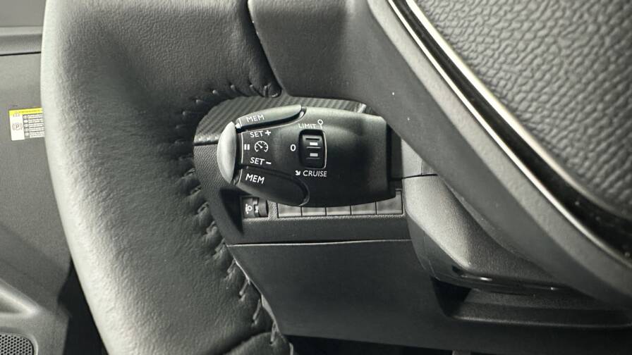 Mandataire Automobile occasion, recherche de Peugeot 2008-1-2-puretech-100ch-allure - E-Motors