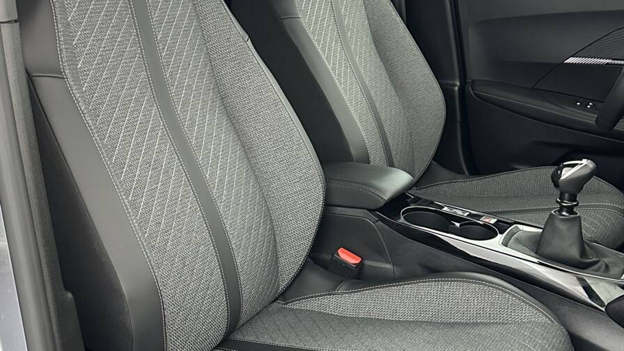 Mandataire Automobile occasion, recherche de Peugeot 2008-1-2-puretech-100ch-allure - E-Motors