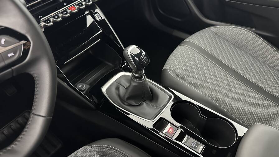 Mandataire Automobile occasion, recherche de Peugeot 2008-1-2-puretech-100ch-allure - E-Motors