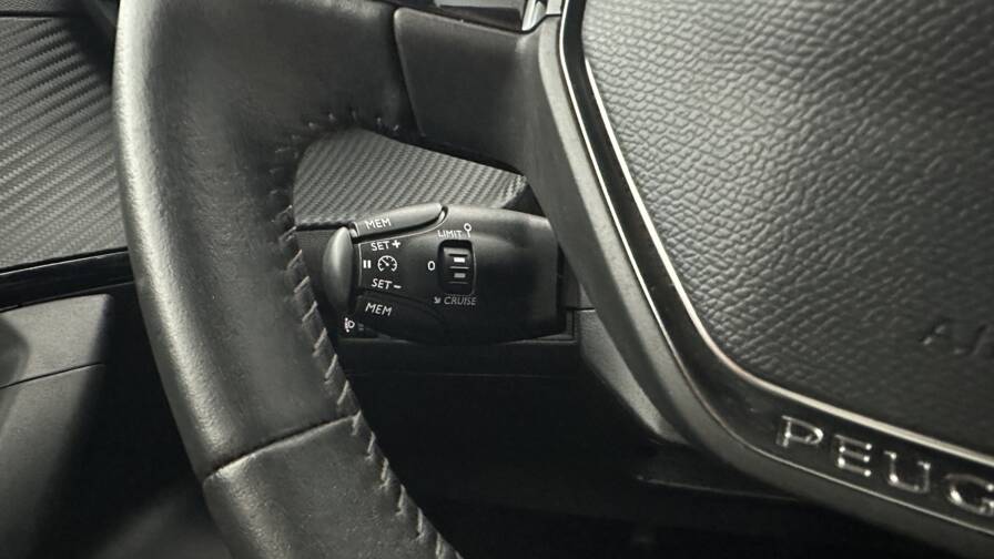 Mandataire Automobile occasion, recherche de Peugeot 2008-1-2-puretech-130ch-allure - E-Motors