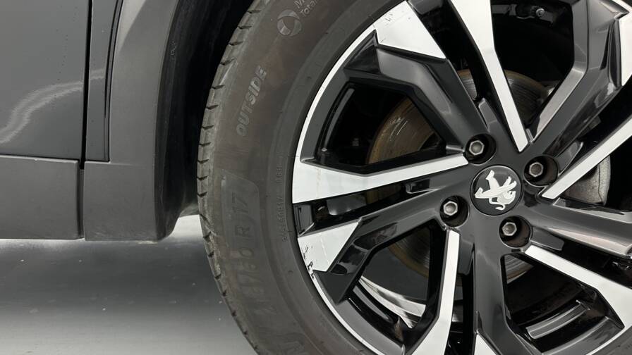 Mandataire Automobile occasion, recherche de Peugeot 2008-1-2-puretech-130ch-allure - E-Motors