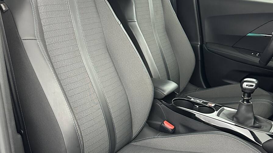 Mandataire Automobile occasion, recherche de Peugeot 2008-1-2-puretech-130ch-allure - E-Motors