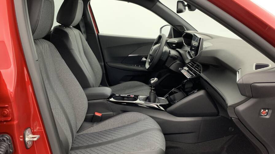 Mandataire Automobile neuf, recherche de Peugeot 2008-100-s-s-bvm6-allure - E-Motors