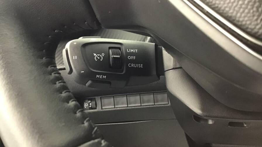 Mandataire Automobile occasion, recherche de Peugeot 2008-allure - E-Motors