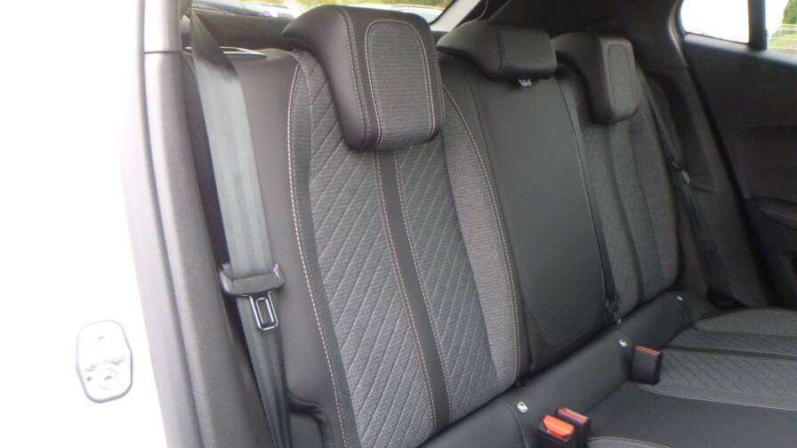 Mandataire Automobile neuf, recherche de Peugeot 2008-100-s-s-allure - E-Motors