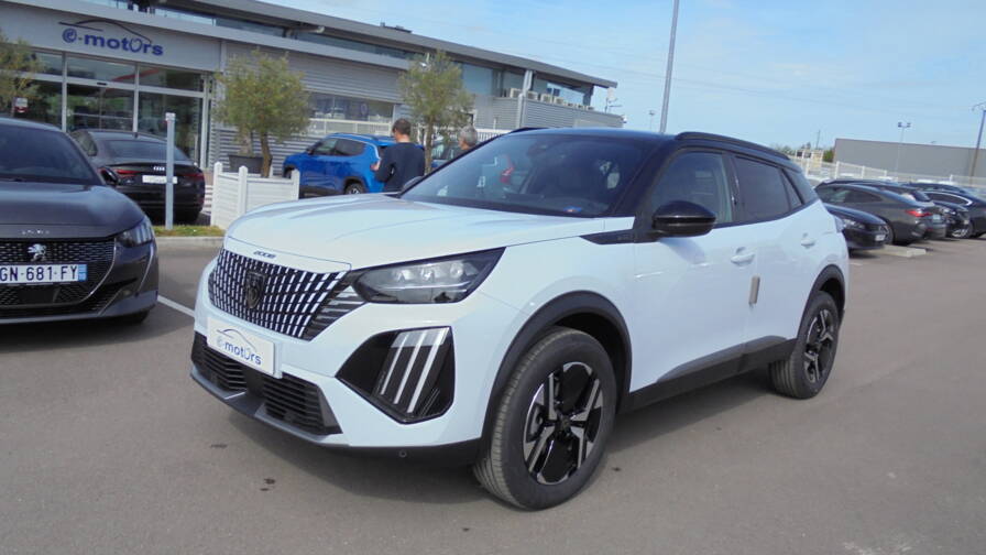 Mandataire Automobile neuf, recherche de Peugeot 2008-hybrid-145-e-dcs6-gt-plus-toit-pano - E-Motors