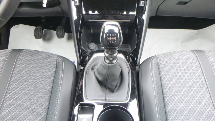 Mandataire Automobile neuf, recherche de Peugeot 2008-100-s-s-allure - E-Motors