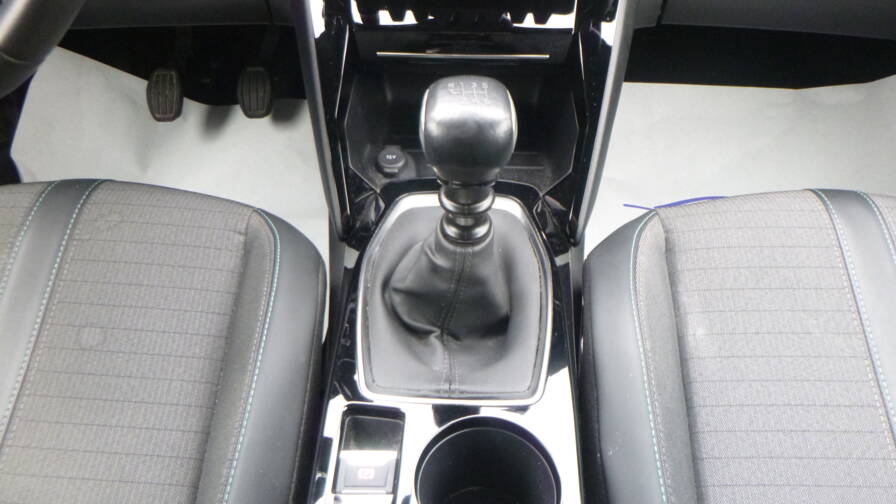 Mandataire Automobile occasion, recherche de Peugeot 2008-puretech-100-s-s-bvm6-allure - E-Motors