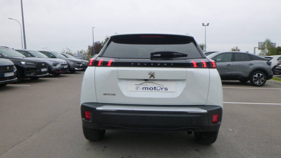 Mandataire Automobile occasion, recherche de Peugeot 2008-puretech-100-s-s-bvm6-allure - E-Motors