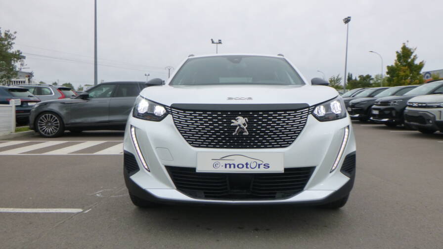Mandataire Automobile occasion, recherche de Peugeot 2008-puretech-100-s-s-bvm6-allure - E-Motors