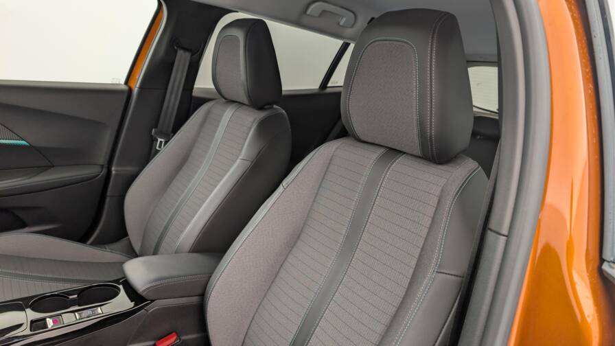 Mandataire Automobile occasion, recherche de Peugeot 2008-electrique-136-ch-allure - E-Motors