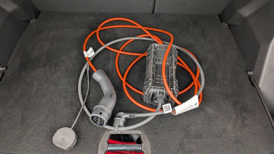 Mandataire Automobile occasion, recherche de Peugeot 2008-electrique-50-kwh-136-ch-gt - E-Motors