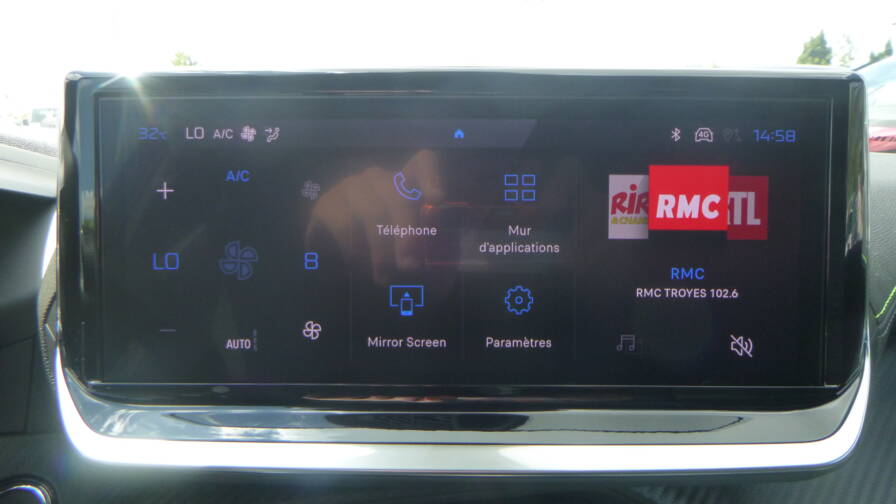 Mandataire Automobile neuf, recherche de Peugeot 2008-hybrid-145-e-dcs6-gt-plus-toit-pano - E-Motors