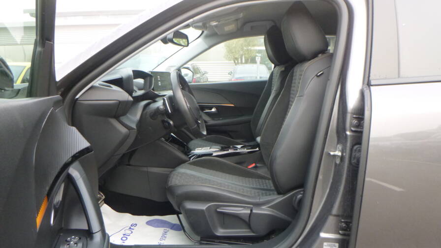 Mandataire Automobile occasion, recherche de Peugeot 2008-puretech-130-s-s-eat8-roadtrip - E-Motors