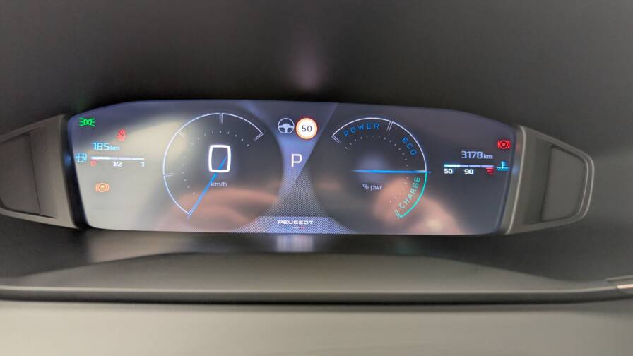 Mandataire Automobile occasion, recherche de Peugeot 2008-hybrid-136-e-dcs6-allure - E-Motors