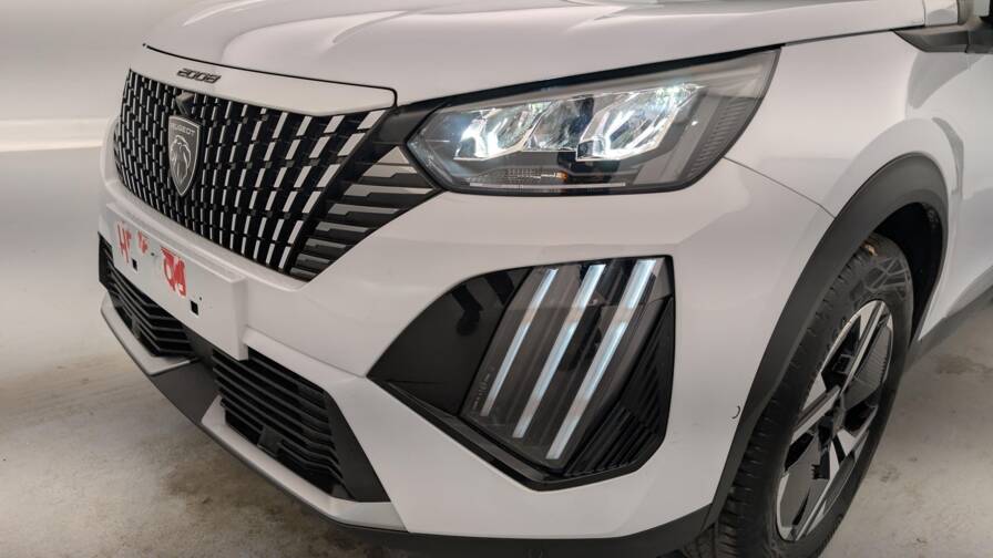 Mandataire Automobile occasion, recherche de Peugeot 2008-hybrid-136-e-dcs6-allure - E-Motors