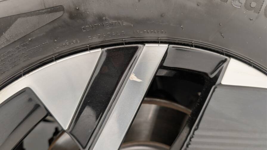 Mandataire Automobile occasion, recherche de Peugeot 2008-hybrid-136-e-dcs6-allure - E-Motors