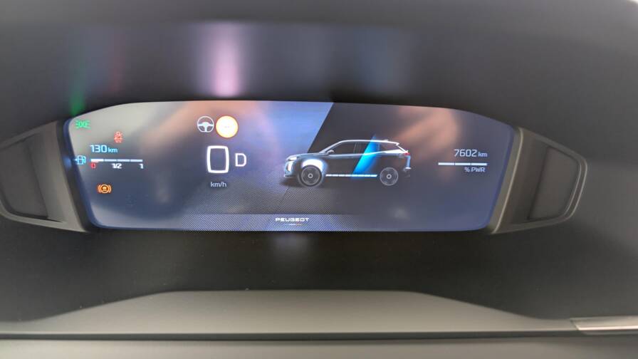 Mandataire Automobile occasion, recherche de Peugeot 2008-hybrid-136-e-dcs6-allure - E-Motors