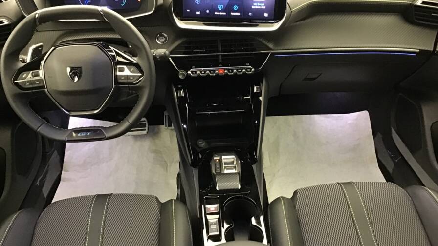 Mandataire Automobile occasion, recherche de Peugeot 2008-hybrid-145-e-dcs6-gt - E-Motors