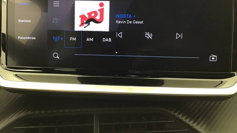 Mandataire Automobile occasion, recherche de Peugeot 2008-hybrid-145-e-dcs6-gt - E-Motors