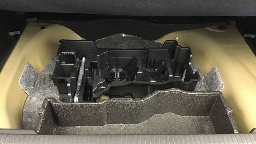 Mandataire Automobile occasion, recherche de Peugeot 2008-hybrid-145-e-dcs6-gt - E-Motors