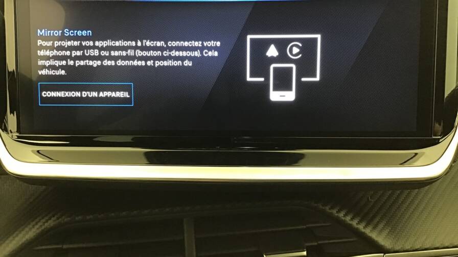 Mandataire Automobile occasion, recherche de Peugeot 2008-hybrid-145-e-dcs6-gt - E-Motors