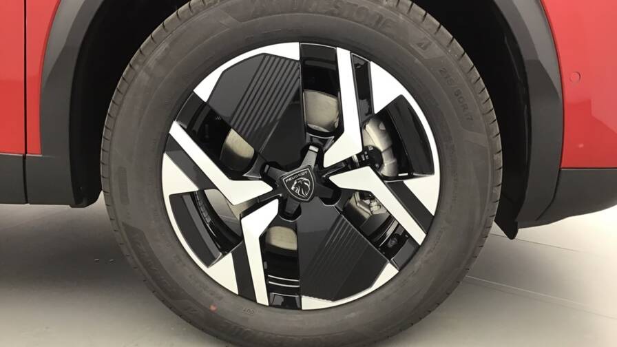 Mandataire Automobile occasion, recherche de Peugeot 2008-hybrid-145-e-dcs6-gt - E-Motors