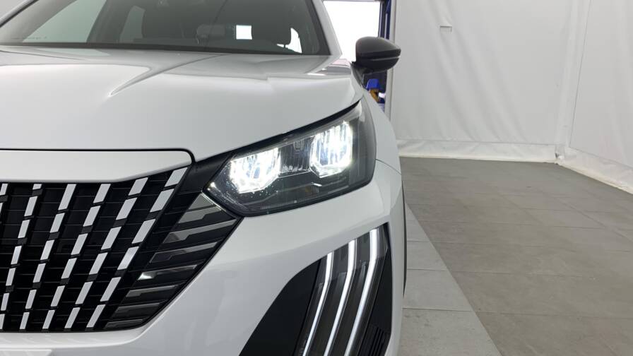 Mandataire Automobile neuf, recherche de Peugeot 2008-hybrid-145-e-dcs6-allure - E-Motors