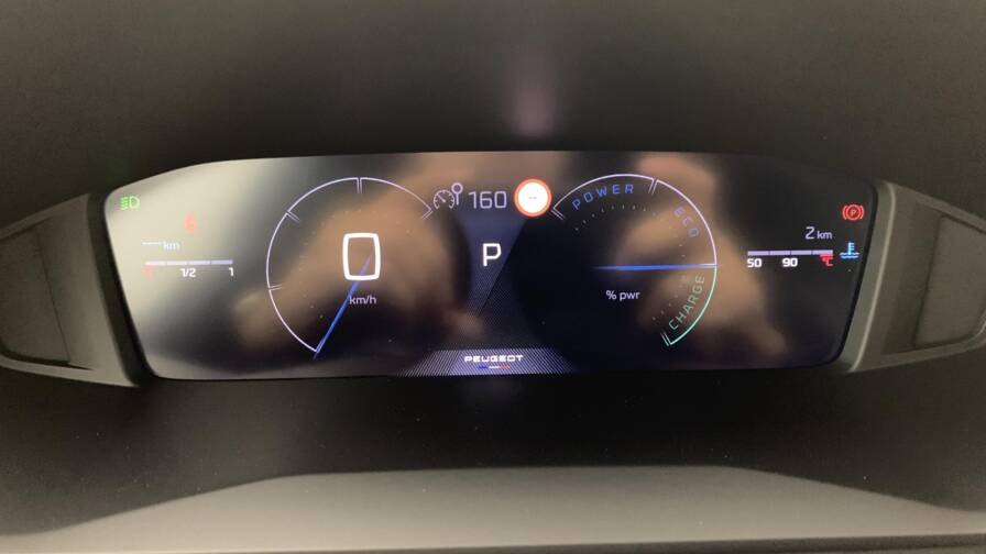 Mandataire Automobile neuf, recherche de Peugeot 2008-hybrid-145-e-dcs6-allure - E-Motors