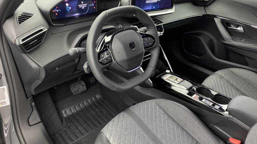 Mandataire Automobile neuf, recherche de Peugeot 2008-hybrid-145-e-dcs6-allure - E-Motors