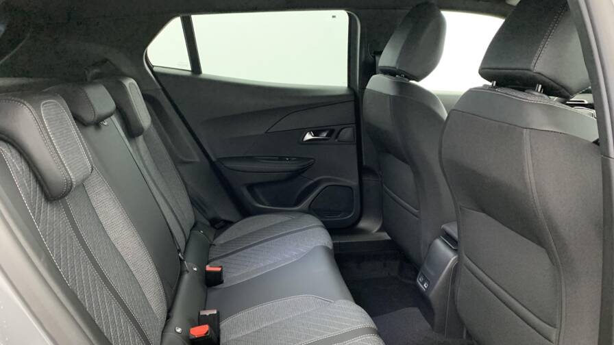 Mandataire Automobile neuf, recherche de Peugeot 2008-hybrid-145-e-dcs6-allure - E-Motors