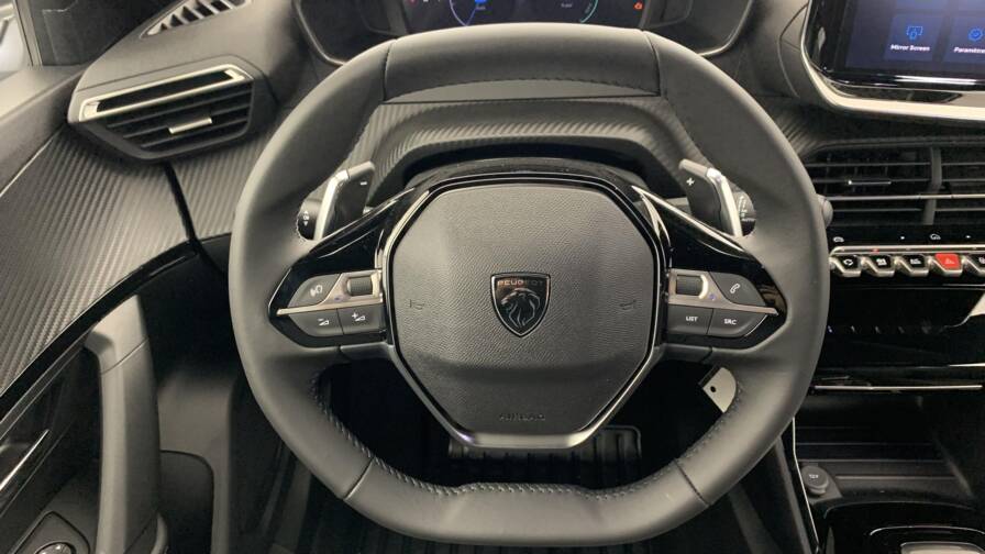 Mandataire Automobile neuf, recherche de Peugeot 2008-hybrid-145-e-dcs6-allure - E-Motors