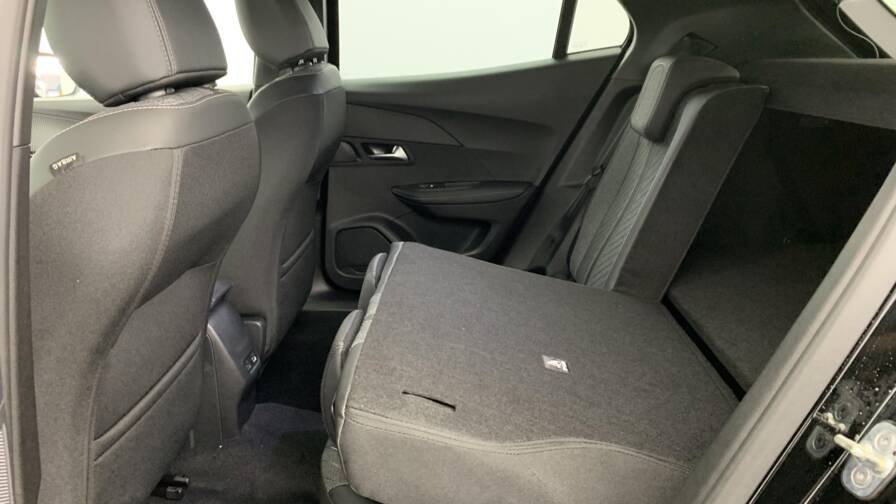 Mandataire Automobile neuf, recherche de Peugeot 2008-hybrid-145-e-dcs6-allure - E-Motors