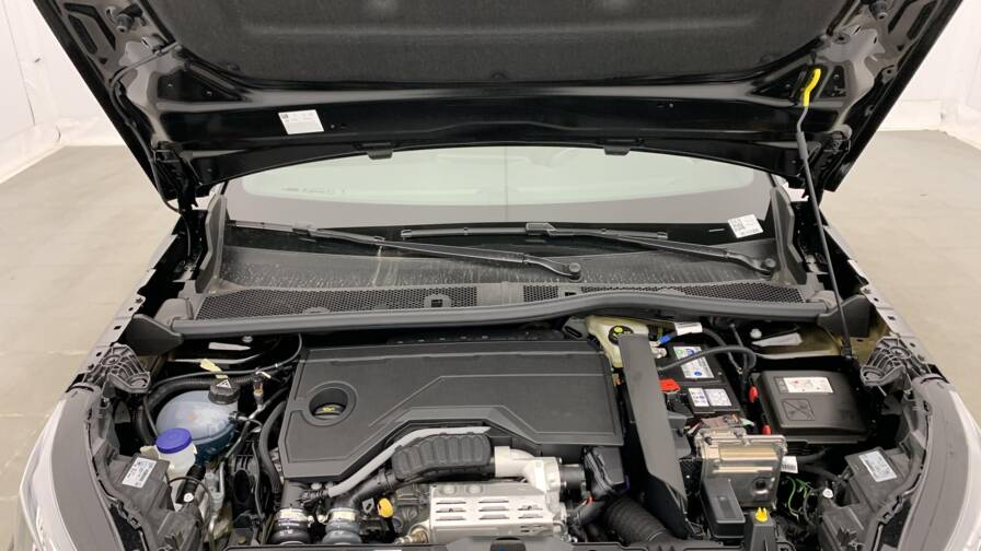 Mandataire Automobile neuf, recherche de Peugeot 2008-hybrid-145-e-dcs6-allure - E-Motors