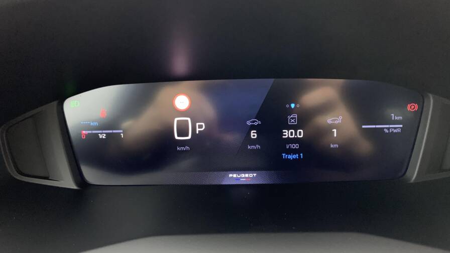 Mandataire Automobile neuf, recherche de Peugeot 2008-hybrid-145-e-dcs6-allure - E-Motors