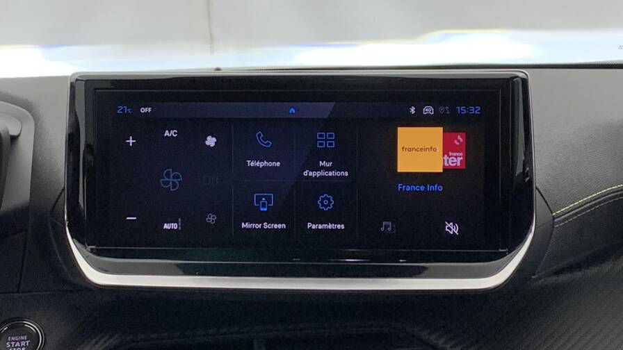 Mandataire Automobile neuf, recherche de Peugeot 2008-hybrid-145-e-dcs6-gt - E-Motors