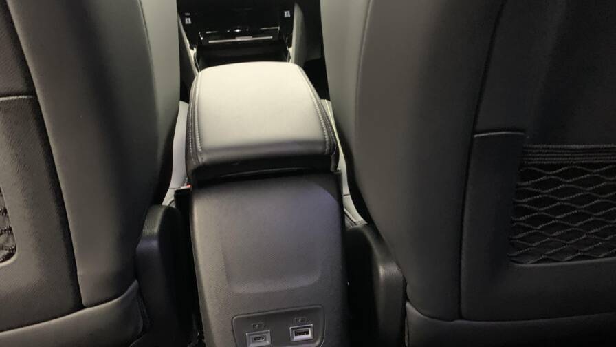 Mandataire Automobile neuf, recherche de Peugeot 2008-hybrid-145-e-dcs6-gt - E-Motors