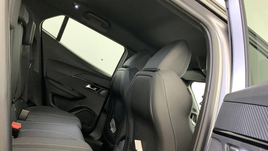 Mandataire Automobile neuf, recherche de Peugeot 2008-hybrid-145-e-dcs6-gt - E-Motors