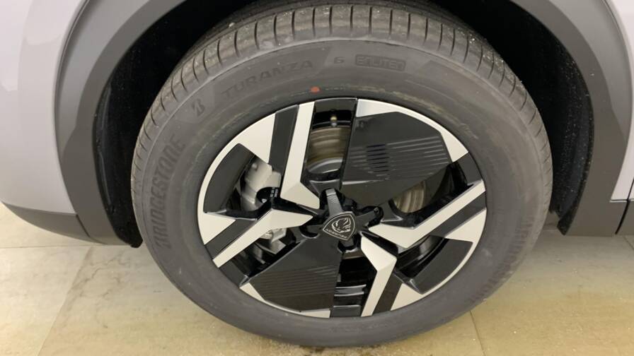 Mandataire Automobile neuf, recherche de Peugeot 2008-hybrid-145-e-dcs6-gt - E-Motors