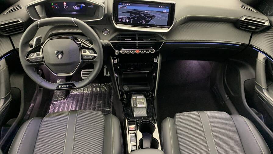 Mandataire Automobile neuf, recherche de Peugeot 2008-hybrid-145-e-dcs6-gt - E-Motors