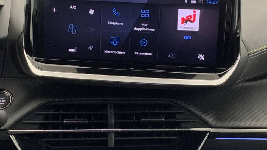 Mandataire Automobile neuf, recherche de Peugeot 2008-hybrid-145-e-dcs6-gt - E-Motors