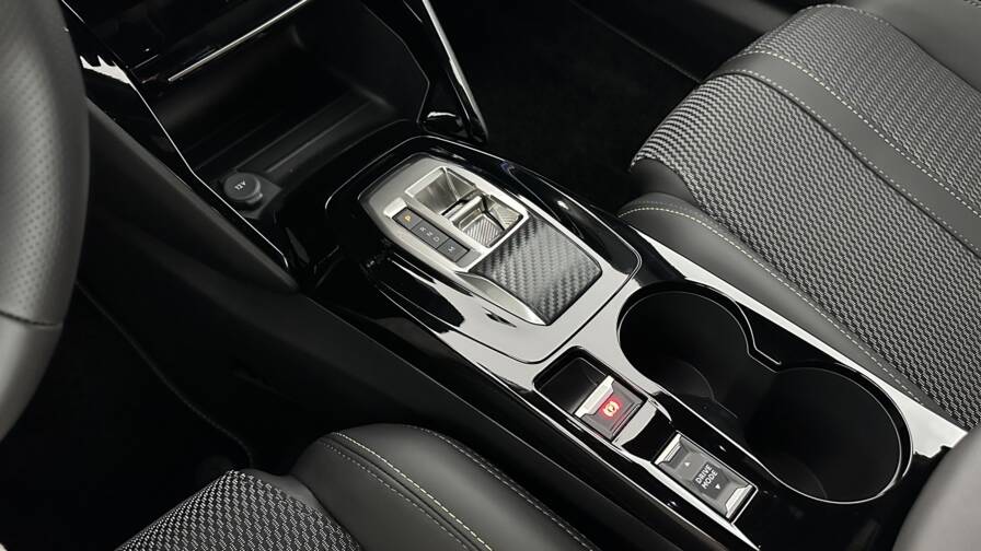 Mandataire Automobile neuf, recherche de Peugeot 2008-ii-2-1-2-hybrid-136ch-gt-e-dcs6 - E-Motors